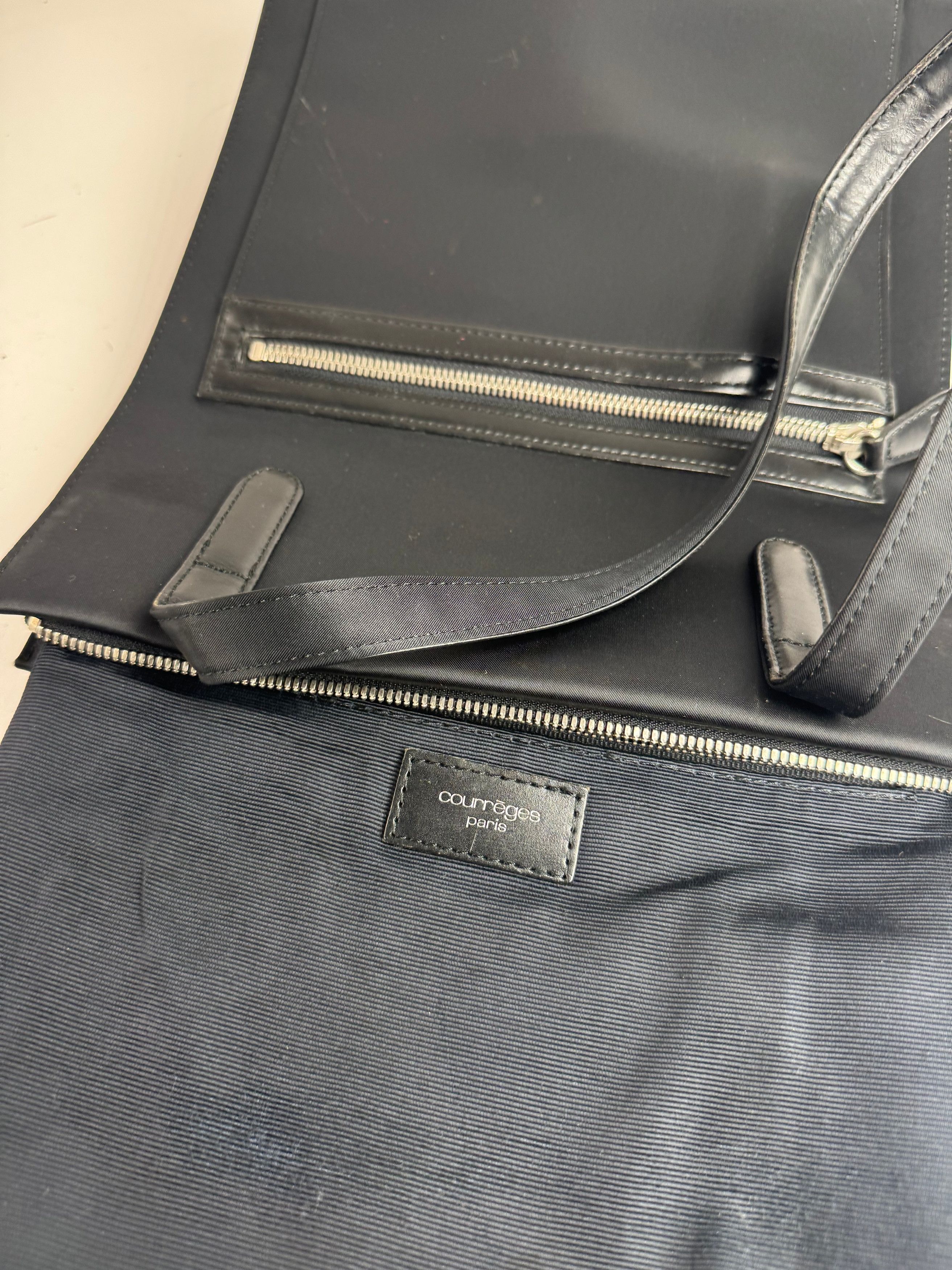 Courreges Vintage Leather Polyester Handbag black Size ONE SIZE - 4 Thumbnail