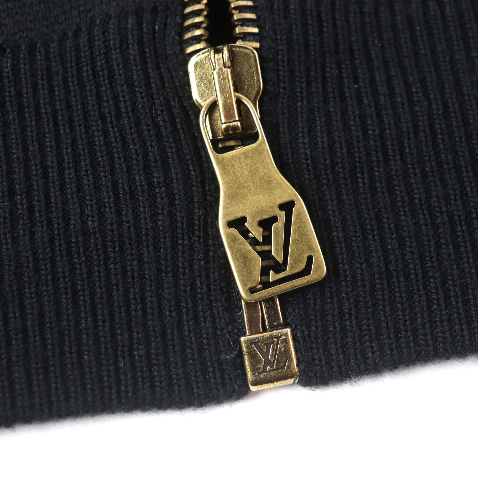 Louis Vuitton Louis Vuitton Louis Vuitton 1AFYEJ Embossed Technical wool polypropylene Blouson Others Outerwear 1AFYEJ DUTY FREE for USA Size ONE SIZE - 6 Thumbnail