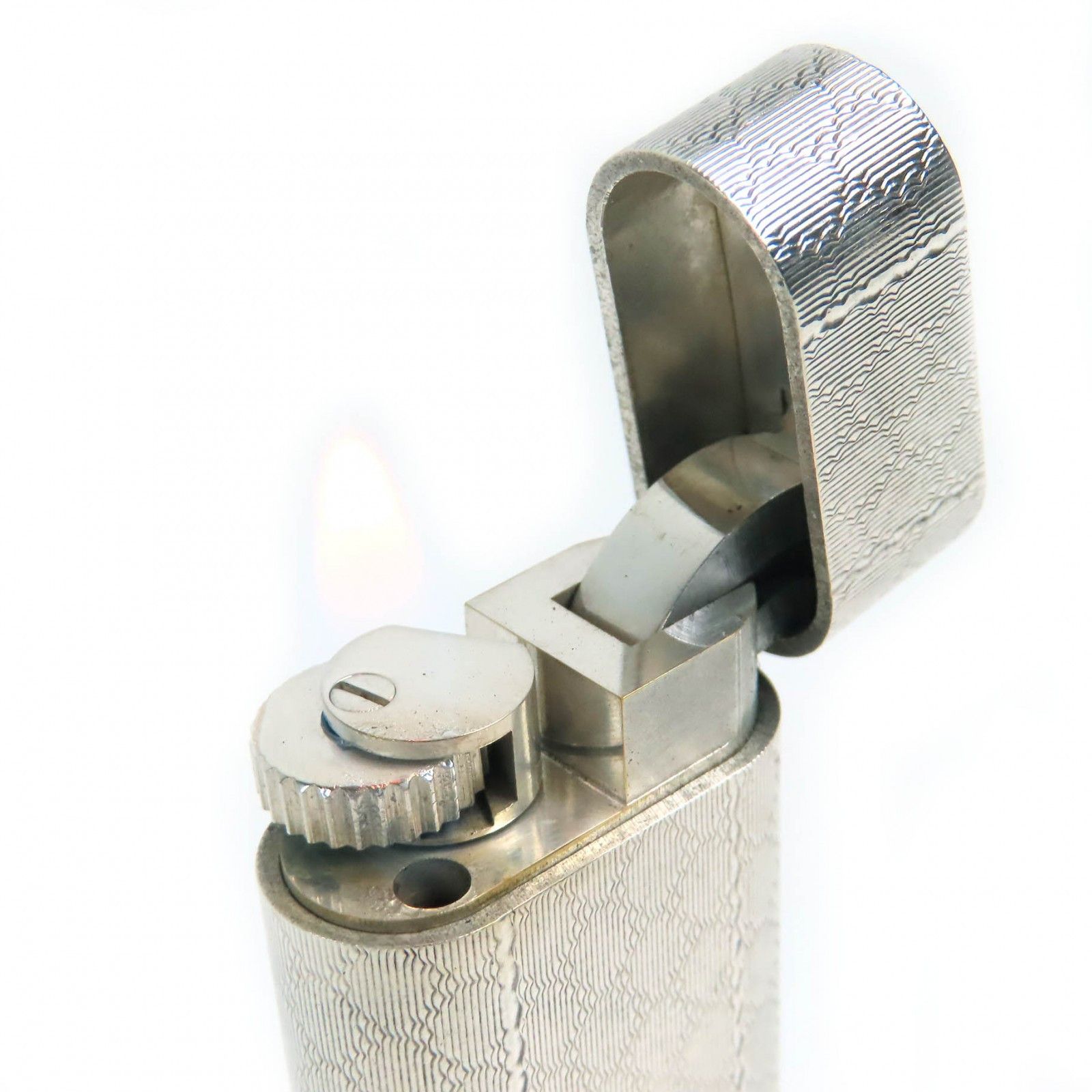 Cartier Cartier Cartier Oval lattice pattern Lighter Smoking Accessories Metal Lighter DUTY FREE for USA Size ONE SIZE - 7 Thumbnail