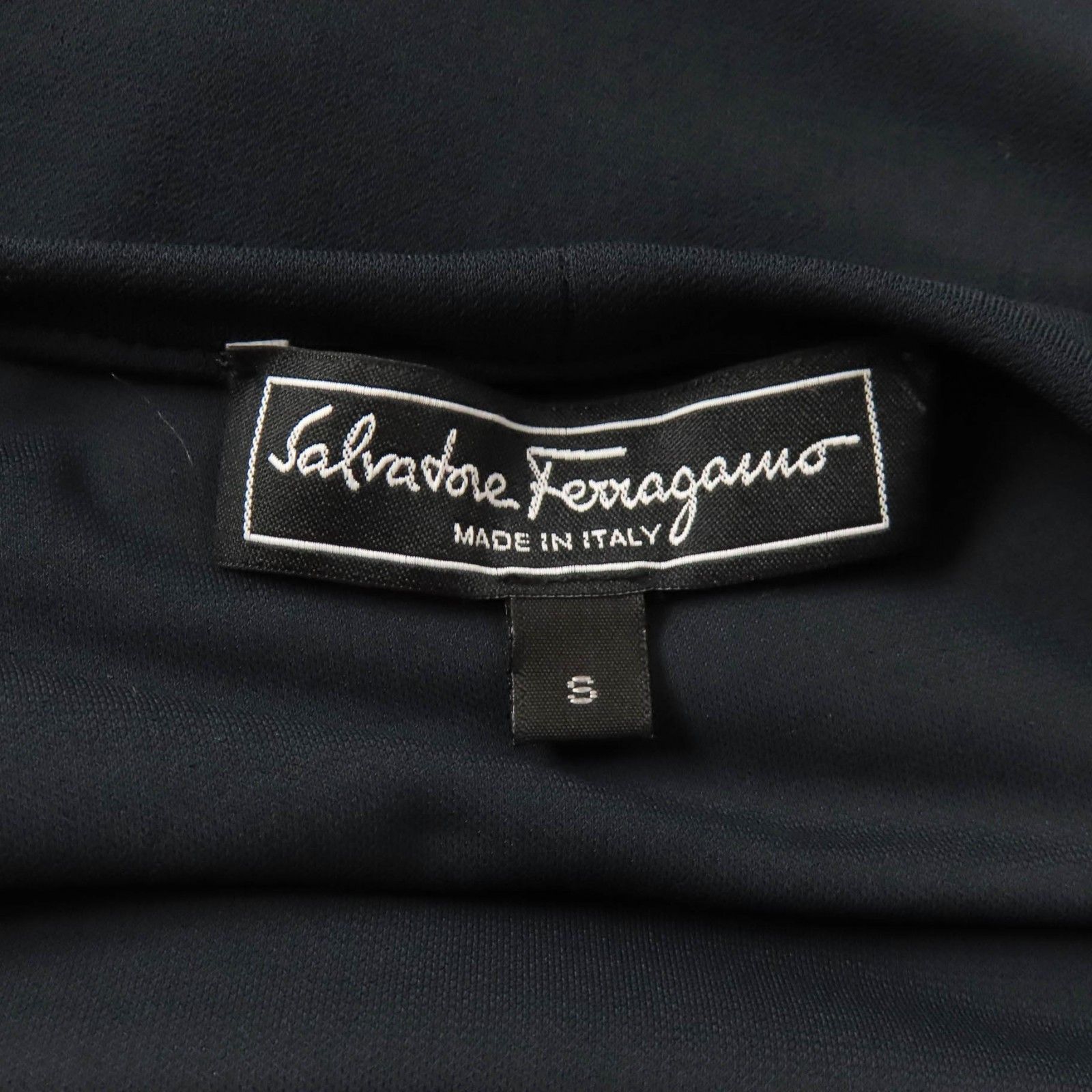 Salvatore Ferragamo Salvatore Ferragamo Salvatore Ferragamo Rayon Polyurethane Silk Top Others Tops DUTY FREE for USA Size ONE SIZE - 5 Thumbnail