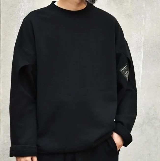 Other Other N.HOOLYWOOD LONG SLEEVE PULLOVER SWEATSHIRT Cotton Sweatshirt Cotton Sweatshirts & Hoodies 9242-CS05-009 DUTY FREE for USA Size ONE SIZE - 3 Thumbnail