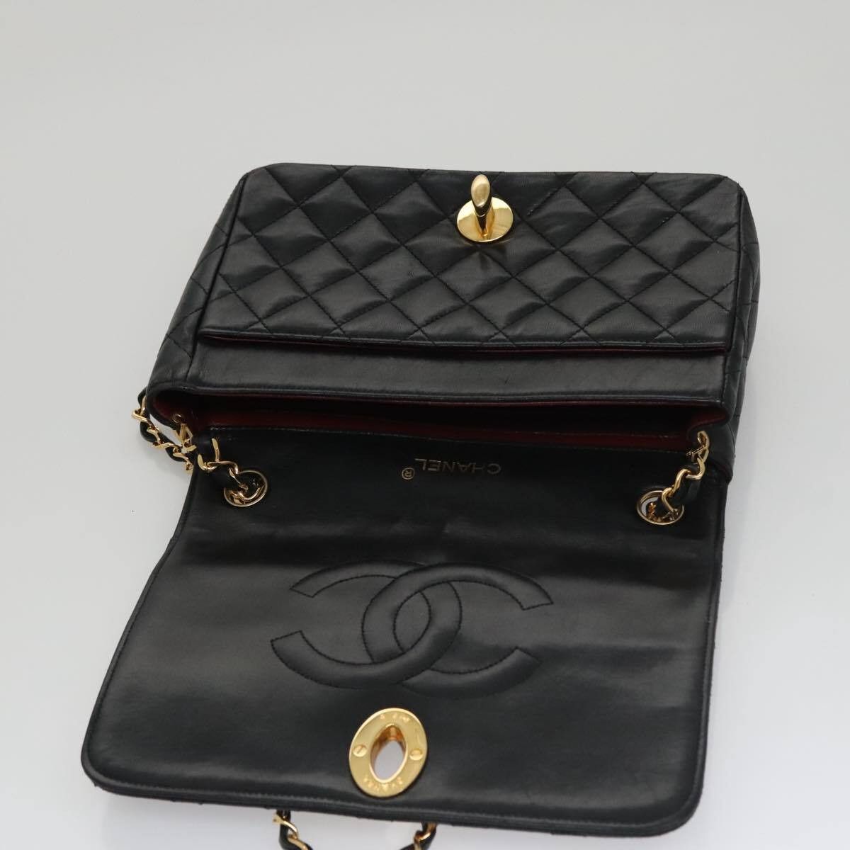 Chanel Chanel Full Flap Shoulder Bag Embossed Quilted Calfskin Size ONE SIZE - 20 Thumbnail