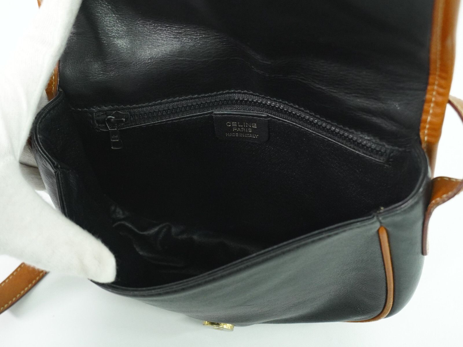 Celine Celine Vintage Crossbody Bag Logo Embossed Leather Size ONE SIZE - 7 Thumbnail