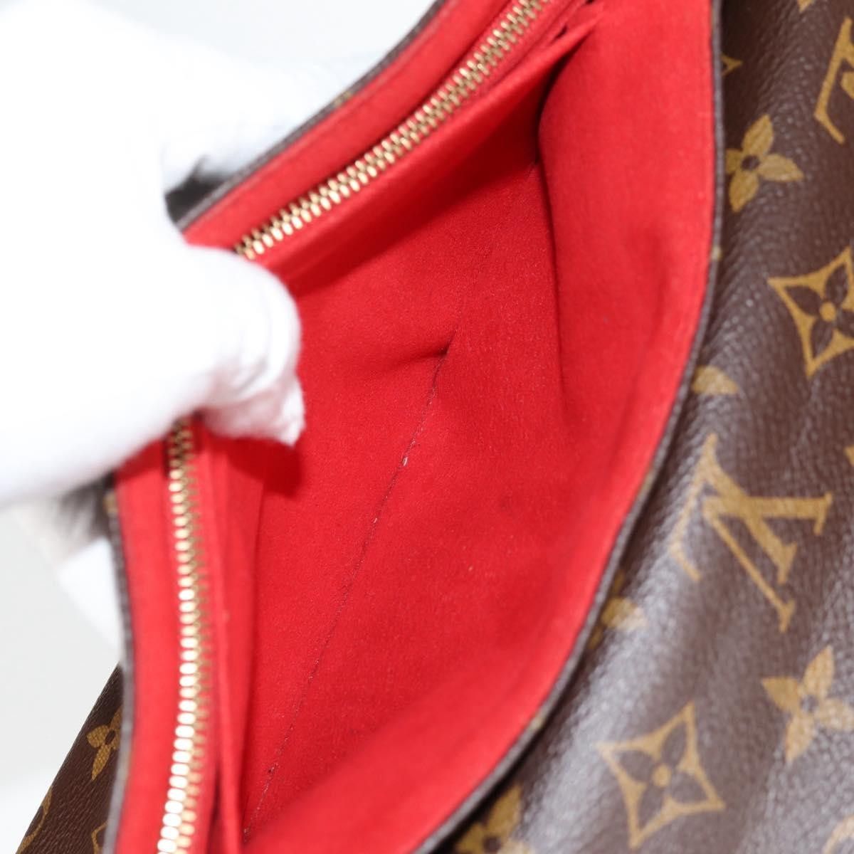 Louis Vuitton Louis Vuitton Saint Placide Handbag Monogram Canvas and Leather Size ONE SIZE - 21 Thumbnail