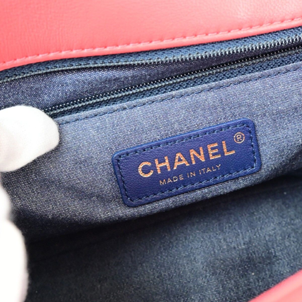 Chanel Chanel Resin Elegant Chain Flap Bag Quilted Lambskin Size ONE SIZE - 6 Thumbnail