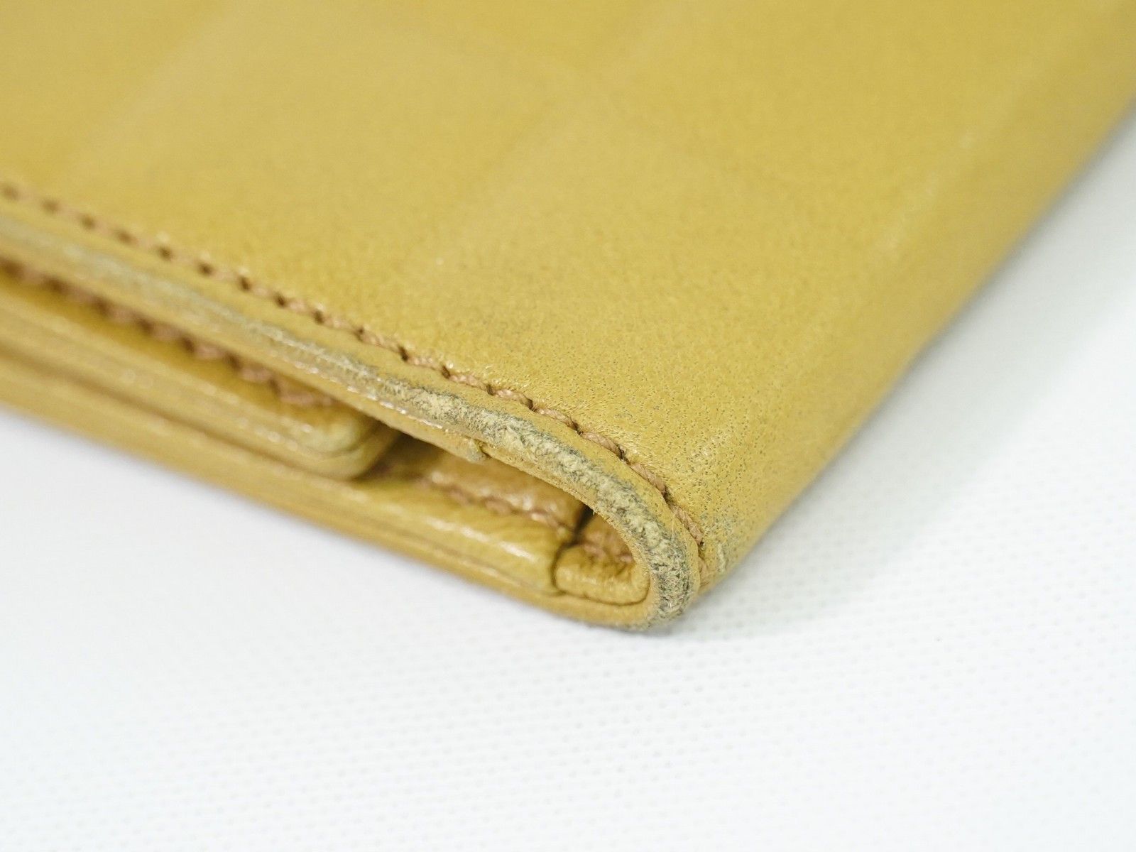 Chanel Chanel Chocolate Bar 6 Key Holder Quilted Lambskin Size ONE SIZE - 8 Thumbnail