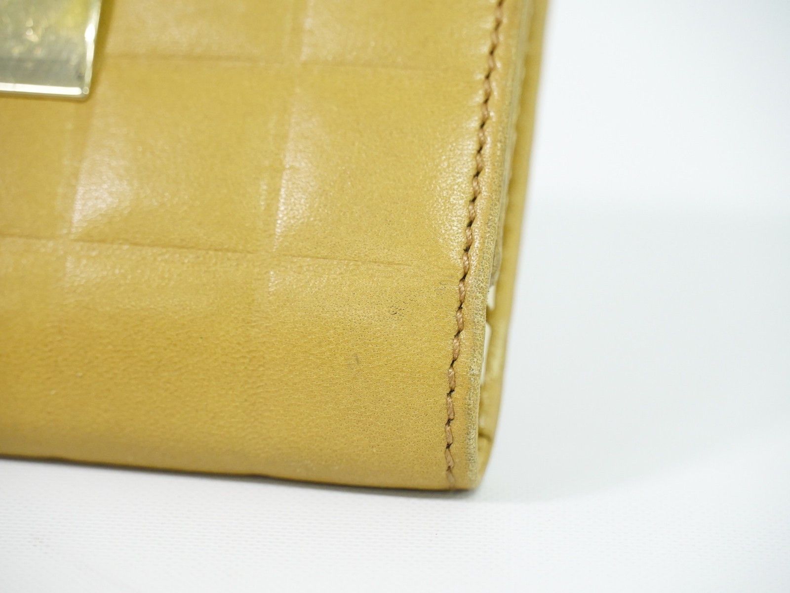 Chanel Chanel Chocolate Bar 6 Key Holder Quilted Lambskin Size ONE SIZE - 7 Thumbnail