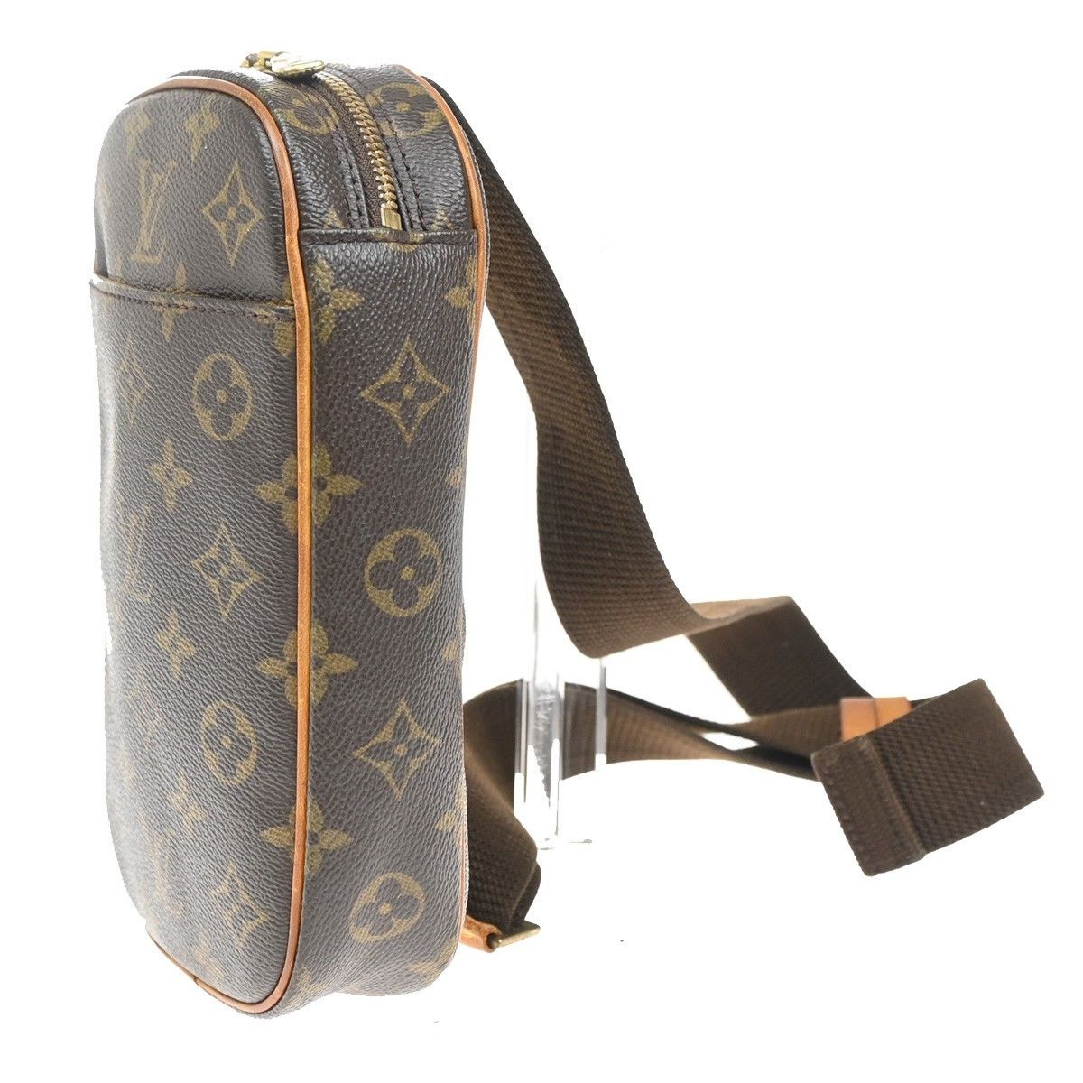 Louis Vuitton Louis Vuitton Pochette Gange Monogram Canvas Size ONE SIZE - 3 Thumbnail