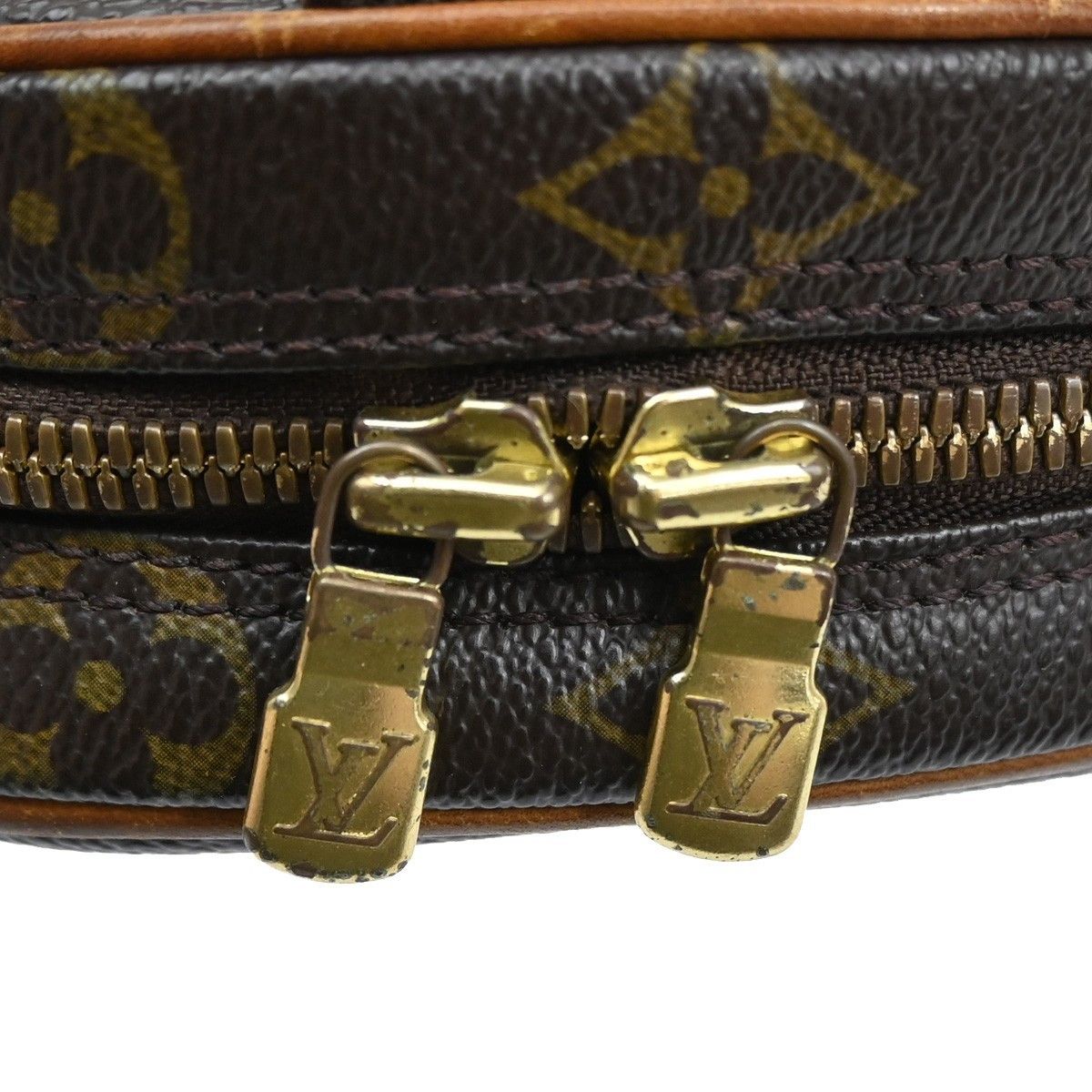 Louis Vuitton Louis Vuitton Pochette Gange Monogram Canvas Size ONE SIZE - 10 Thumbnail