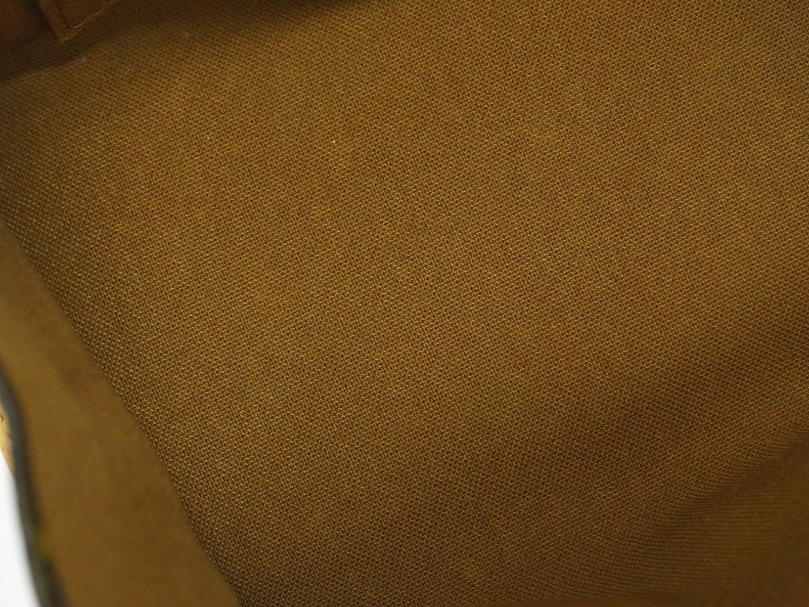 Louis Vuitton Louis Vuitton Popincourt Handle Bag Monogram Canvas Size ONE SIZE - 21 Thumbnail