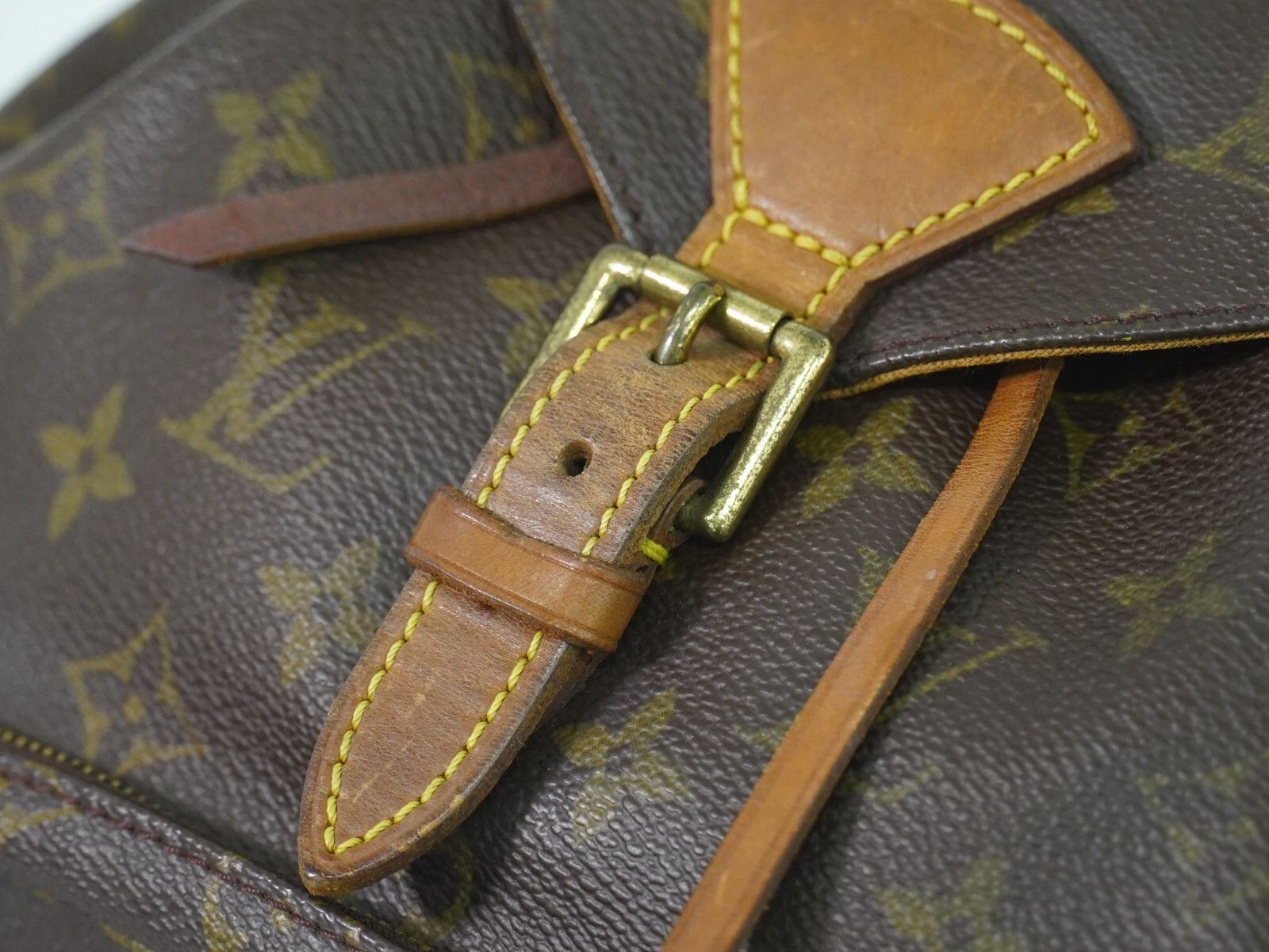 Louis Vuitton Louis Vuitton Vintage Montsouris Backpack Monogram Canvas Size ONE SIZE - 9 Thumbnail
