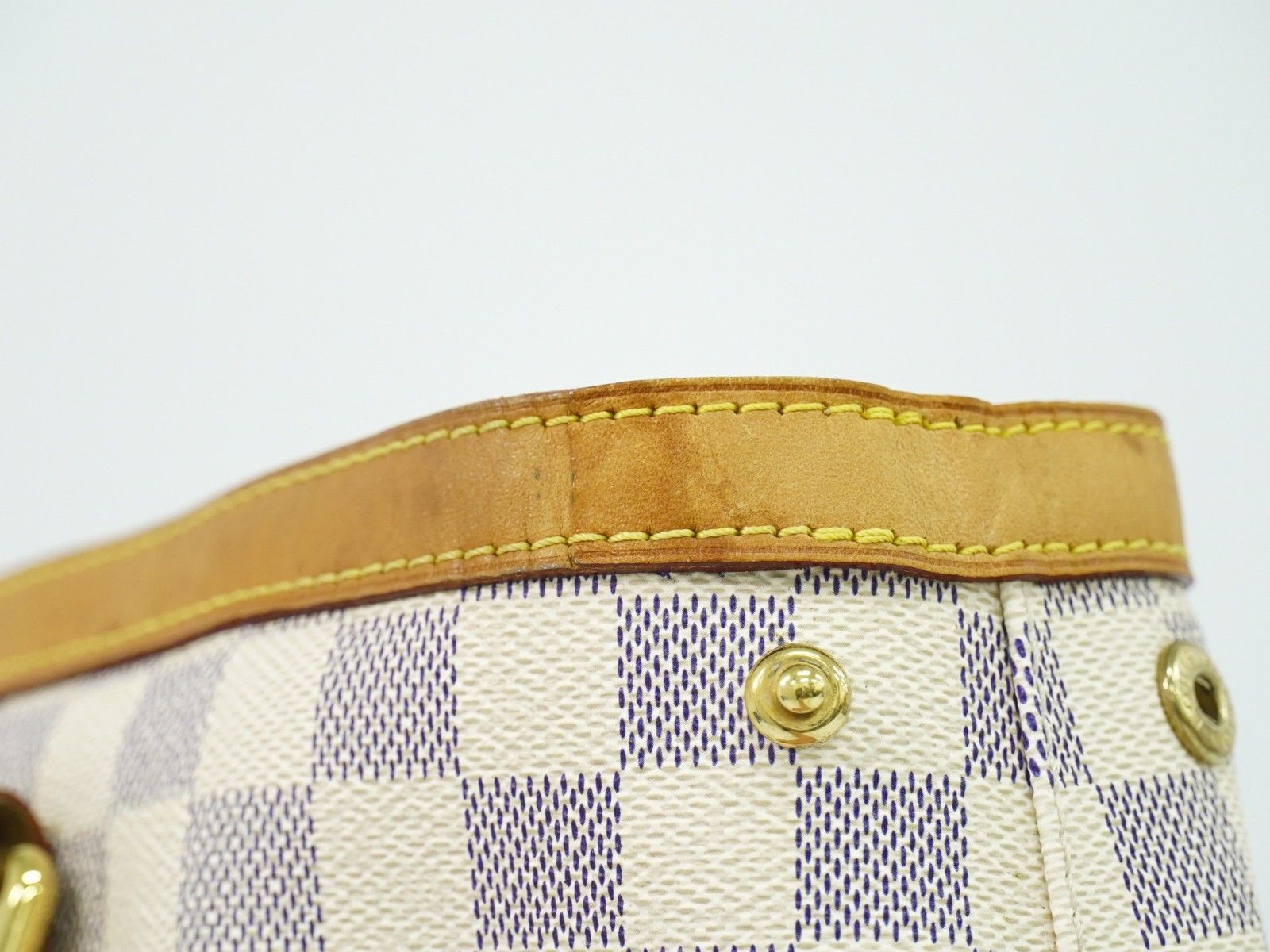 Louis Vuitton Louis Vuitton Hampstead Handbag Damier Size ONE SIZE - 14 Thumbnail