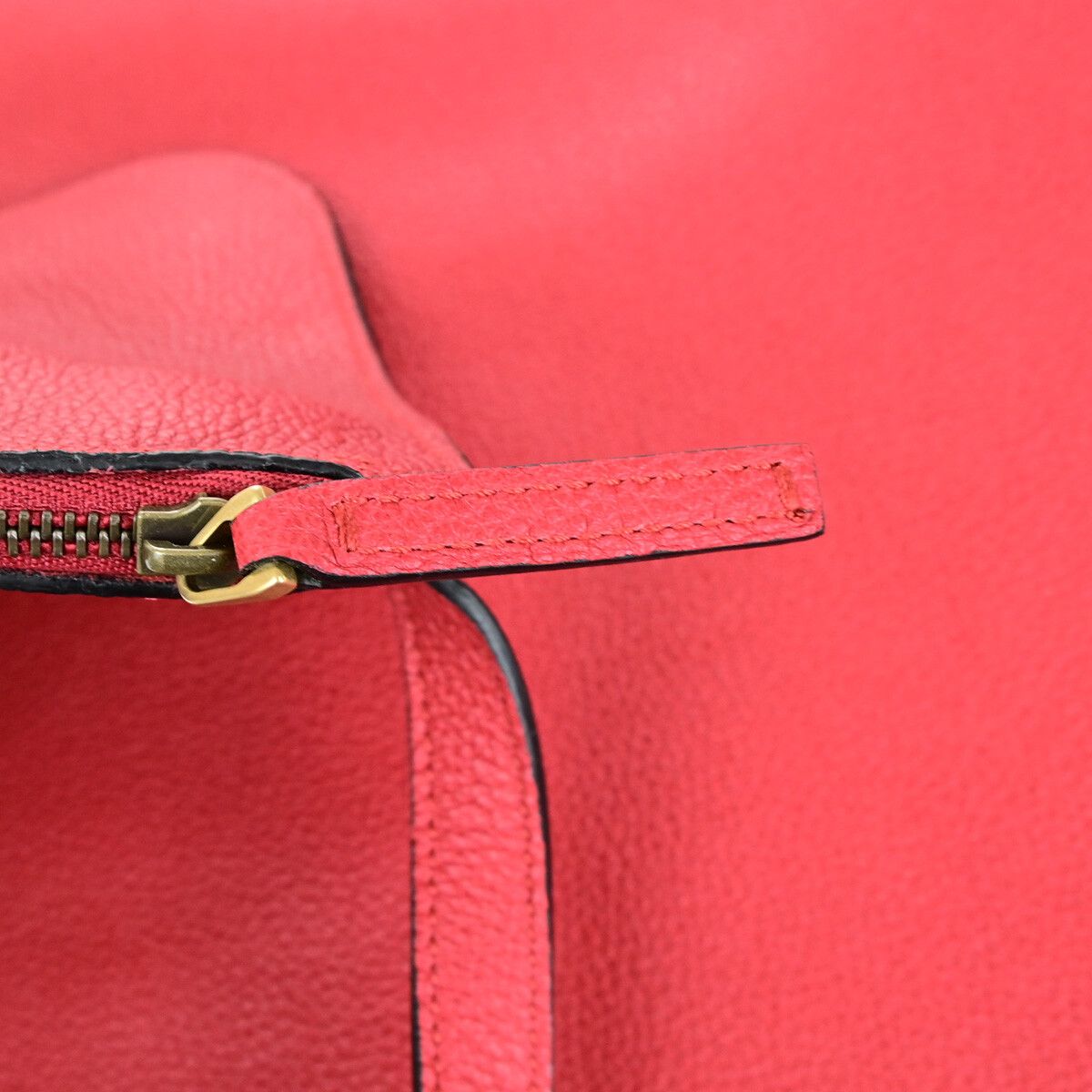 Gucci Gucci GG Marmont Drawstring Backpack Matelasse Leather Size ONE SIZE - 16 Thumbnail