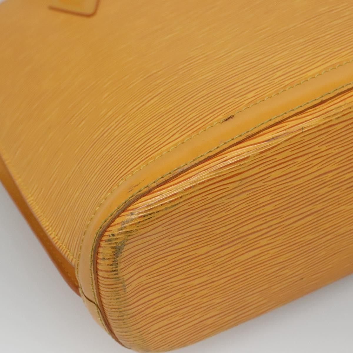 Louis Vuitton Louis Vuitton Lussac Handbag Epi Leather Size ONE SIZE - 9 Thumbnail