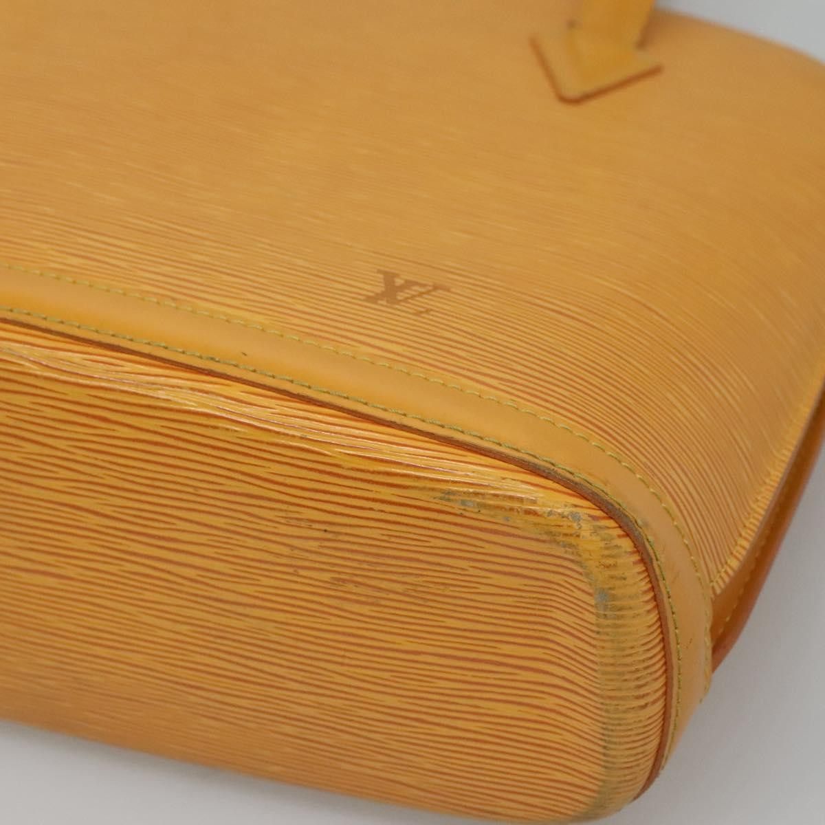 Louis Vuitton Louis Vuitton Lussac Handbag Epi Leather Size ONE SIZE - 10 Thumbnail