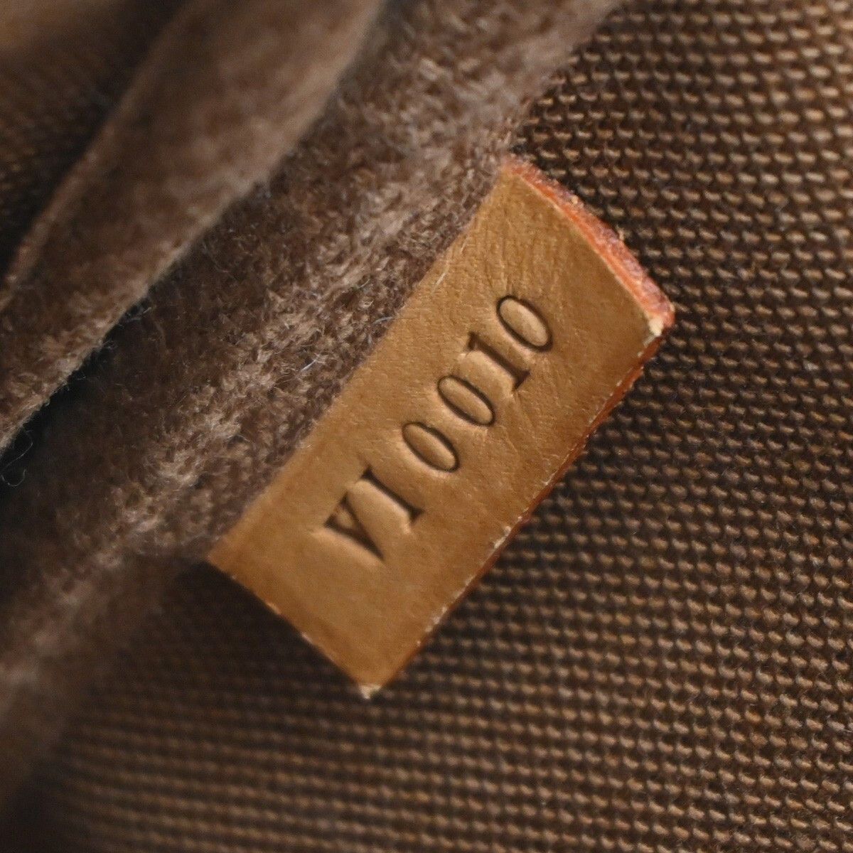 Louis Vuitton Louis Vuitton Pochette Accessoires Monogram Canvas Size ONE SIZE - 7 Thumbnail