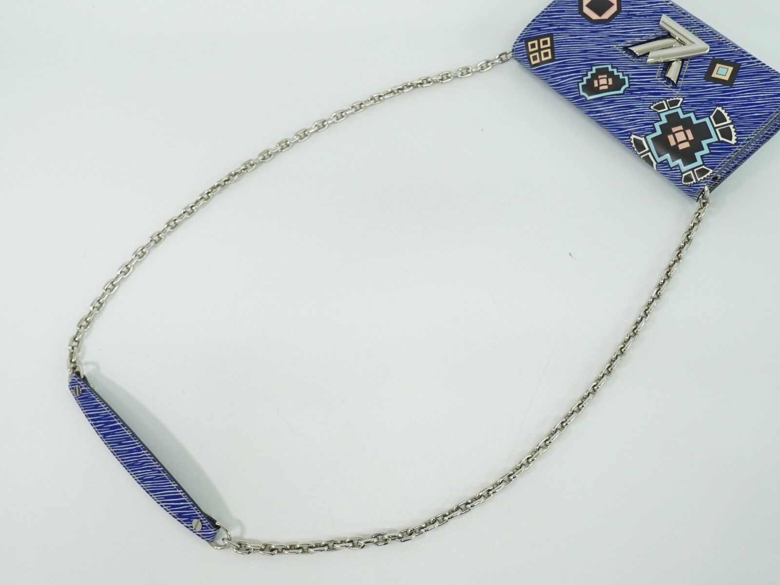 Louis Vuitton Louis Vuitton Twist Chain Wallet Epi Leather Size ONE SIZE - 6 Thumbnail