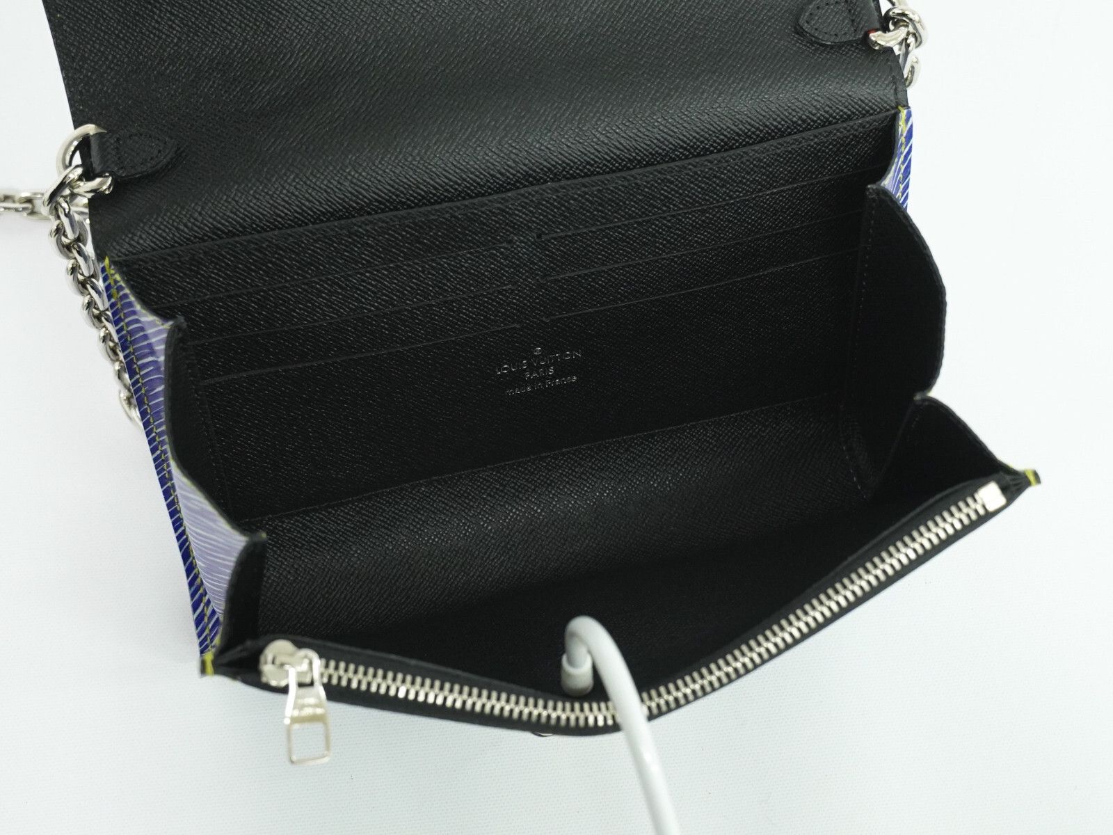 Louis Vuitton Louis Vuitton Twist Chain Wallet Epi Leather Size ONE SIZE - 3 Thumbnail