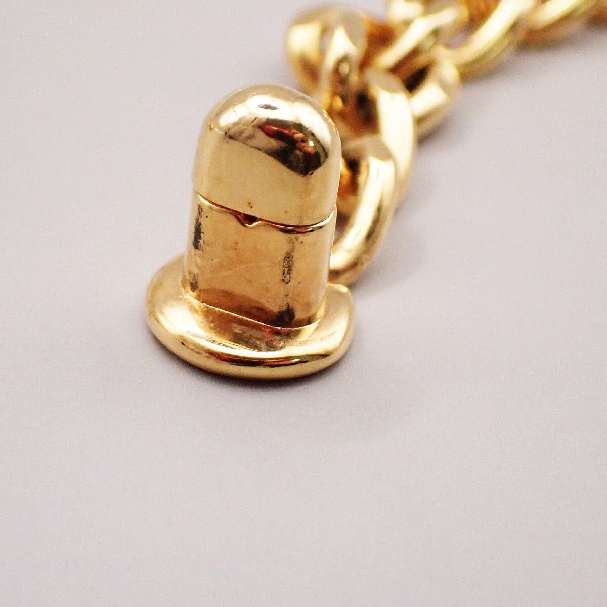 Chanel Chanel Vintage Turnlock Reissue Chain Metal Size ONE SIZE - 7 Thumbnail