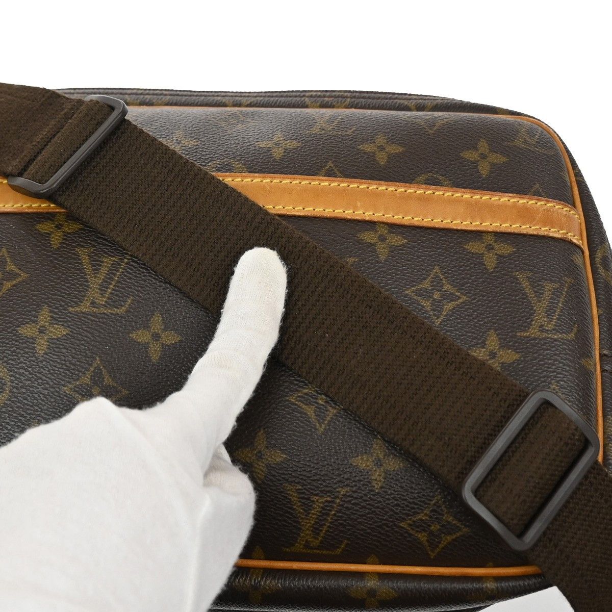 Louis Vuitton Louis Vuitton Reporter Bag Monogram Canvas Size ONE SIZE - 12 Thumbnail