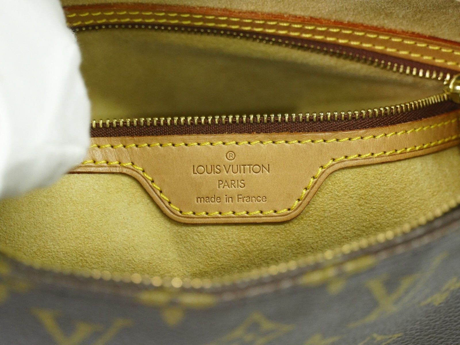 Louis Vuitton Louis Vuitton Looping Handbag Monogram Canvas Size ONE SIZE - 4 Thumbnail