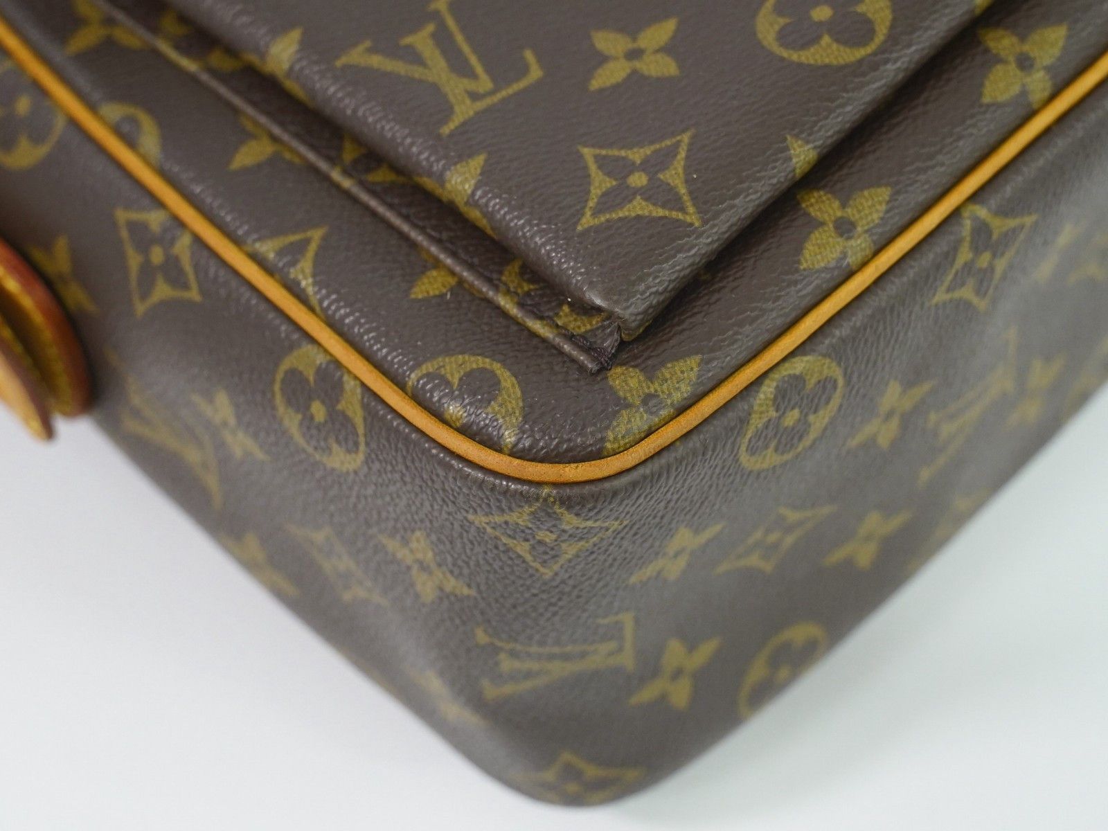 Louis Vuitton Louis Vuitton Viva Cite Handbag Monogram Canvas Size ONE SIZE - 7 Thumbnail