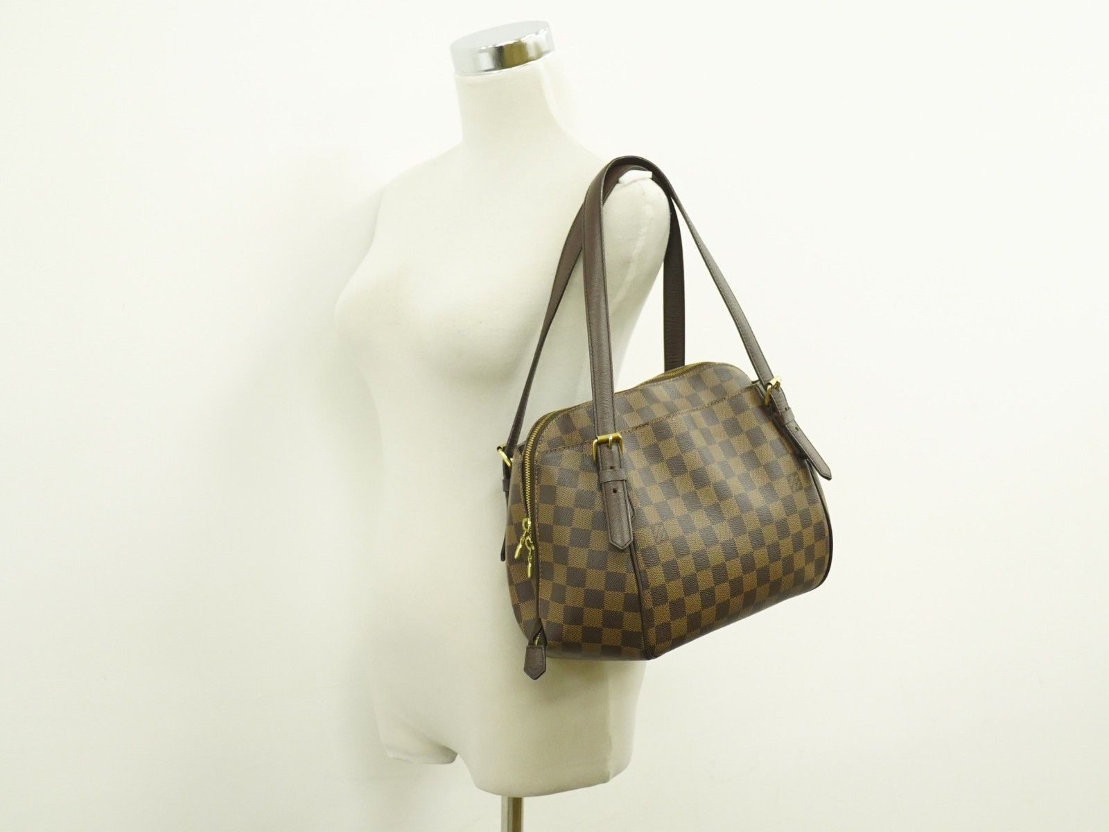 Louis Vuitton Louis Vuitton Belem Handbag Damier Size ONE SIZE - 9 Thumbnail