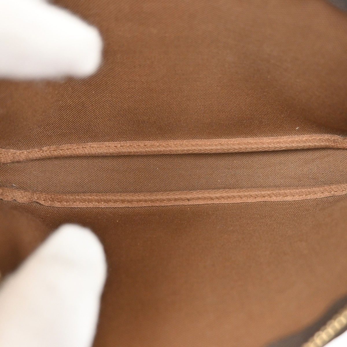 Louis Vuitton Louis Vuitton Pochette Accessoires Monogram Canvas Size ONE SIZE - 13 Thumbnail