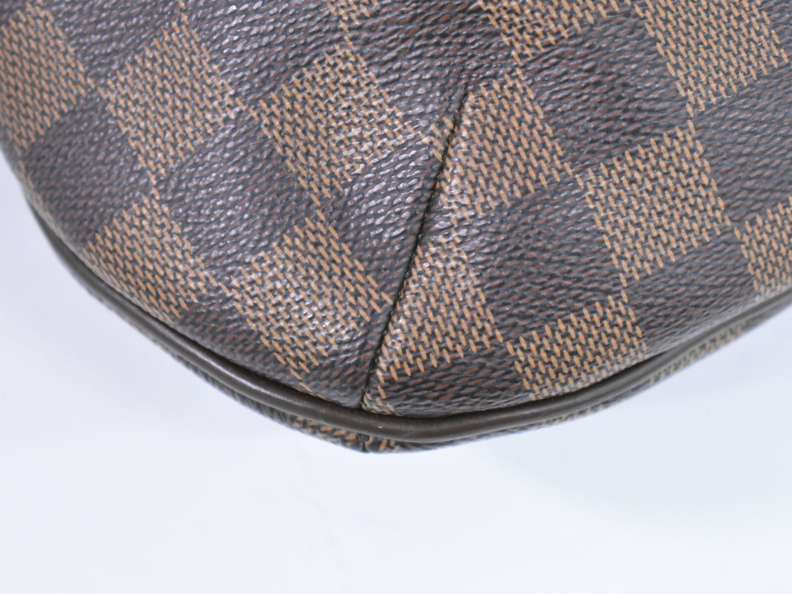 Louis Vuitton Louis Vuitton Bloomsbury Handbag Damier Size ONE SIZE - 7 Thumbnail