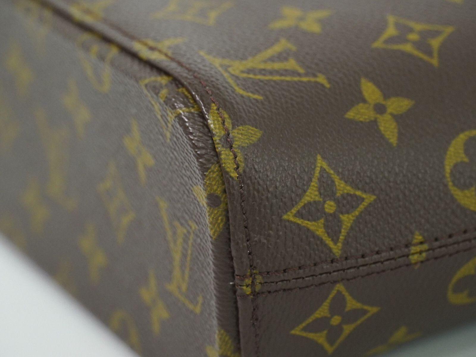 Louis Vuitton Louis Vuitton Vavin Tote Monogram Canvas Size ONE SIZE - 8 Thumbnail