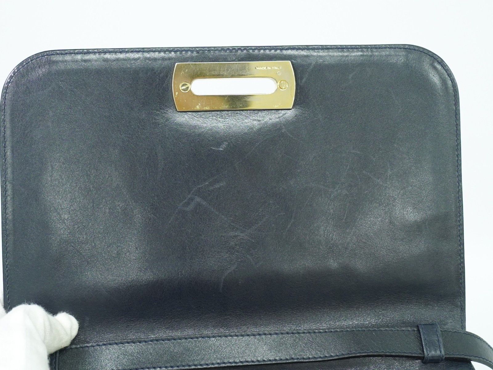 Salvatore Ferragamo Salvatore Ferragamo Gancini Shoulder Bag Leather Size ONE SIZE - 9 Thumbnail