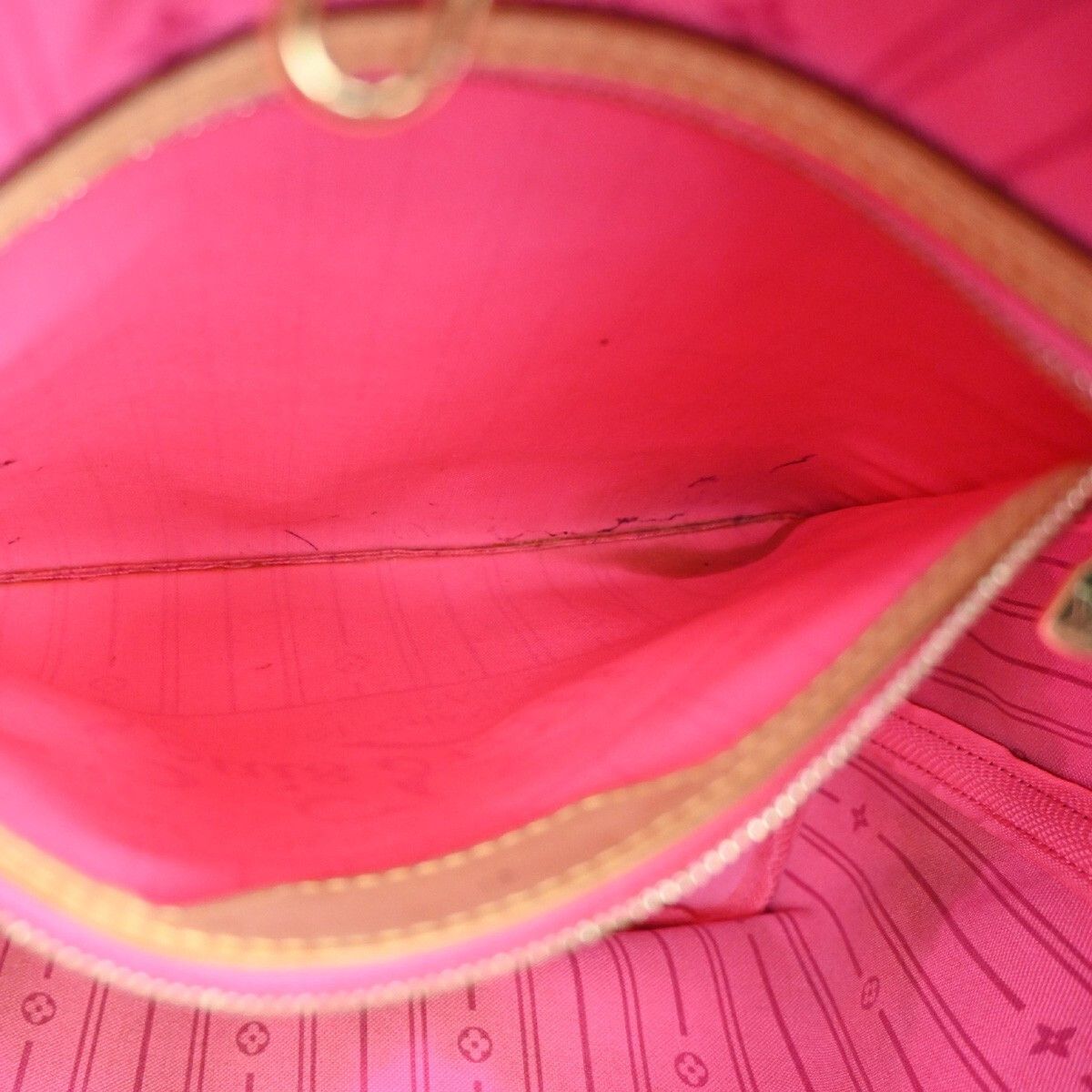 Louis Vuitton Louis Vuitton Neverfull Tote Limited Edition Monogram Roses Size ONE SIZE - 16 Thumbnail