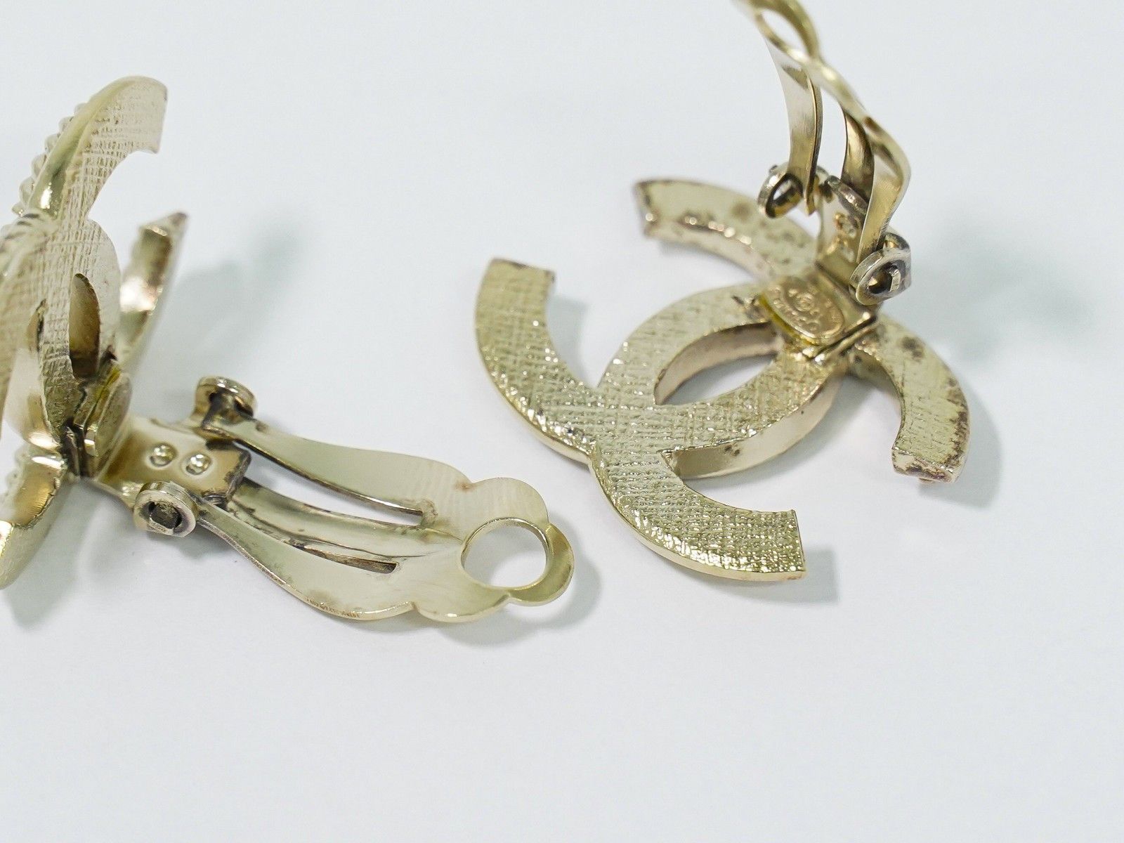 Chanel Chanel CC Hoop Clip-On Earrings Crystal Embellished Metal Size ONE SIZE - 3 Thumbnail