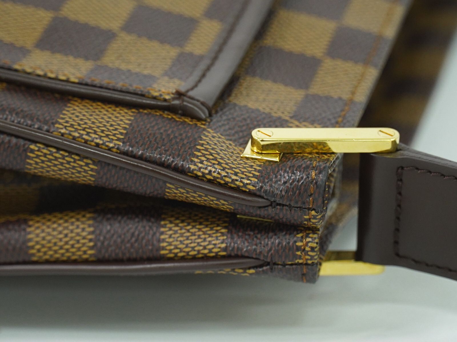Louis Vuitton Louis Vuitton Aubagne Bag Damier Size ONE SIZE - 9 Thumbnail