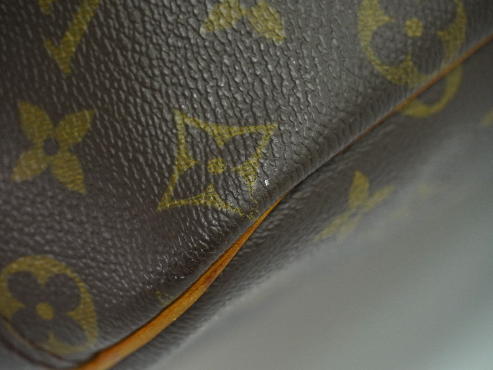 Louis Vuitton Louis Vuitton Trouville Handbag Monogram Canvas Size ONE SIZE - 11 Thumbnail