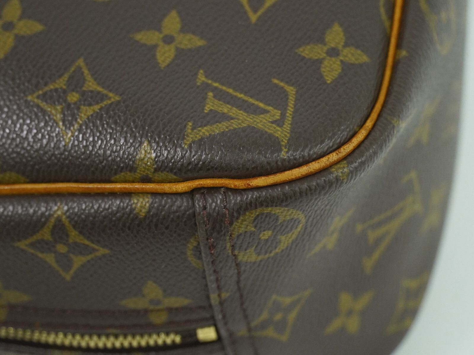 Louis Vuitton Louis Vuitton Trouville Handbag Monogram Canvas Size ONE SIZE - 8 Thumbnail