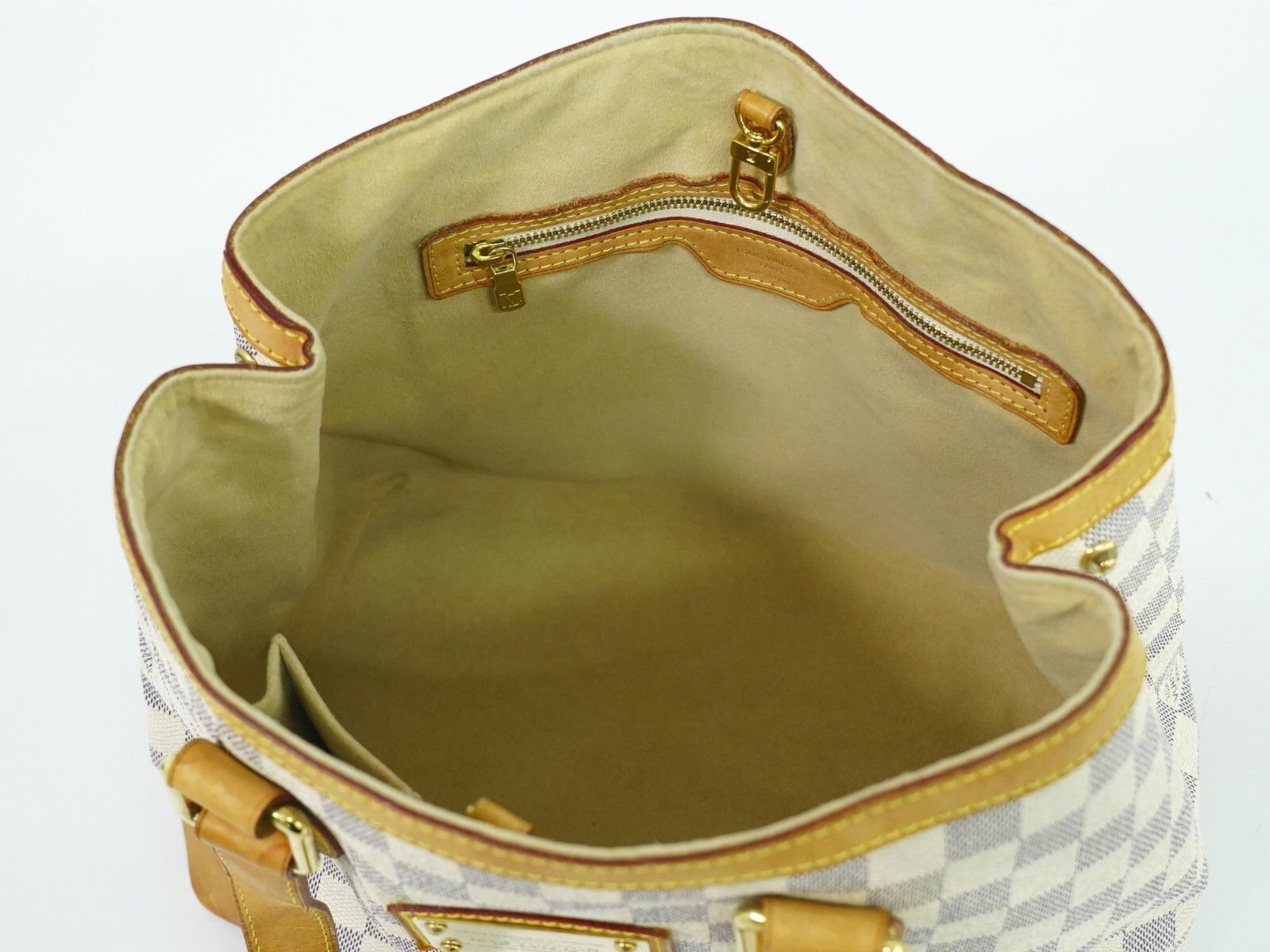 Louis Vuitton Louis Vuitton Hampstead Handbag Damier Size ONE SIZE - 4 Thumbnail