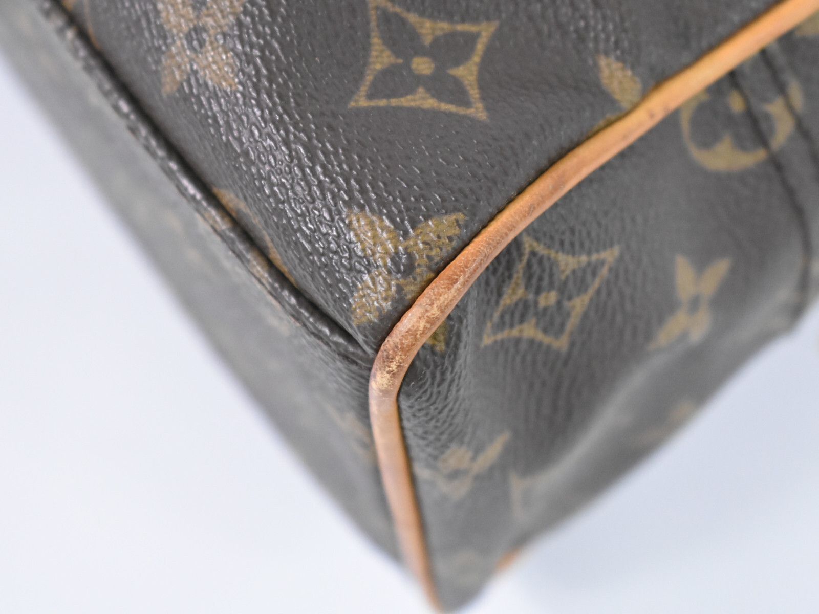 Louis Vuitton Louis Vuitton Manhattan Handbag Monogram Canvas Size ONE SIZE - 8 Thumbnail