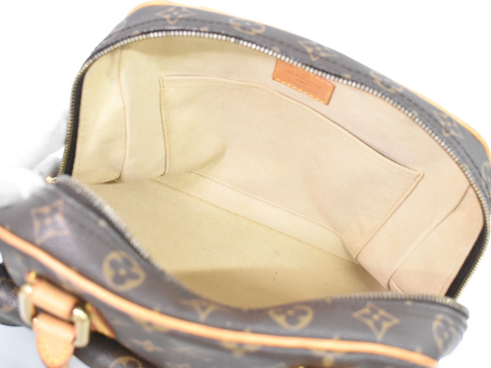 Louis Vuitton Louis Vuitton Manhattan Handbag Monogram Canvas Size ONE SIZE - 10 Thumbnail