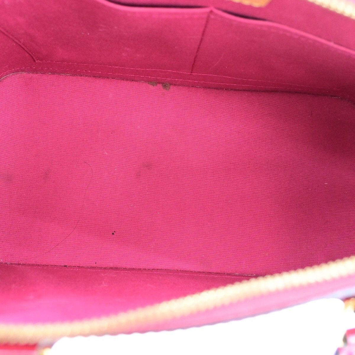 Louis Vuitton Louis Vuitton Alma Handbag Monogram Vernis Size ONE SIZE - 5 Thumbnail