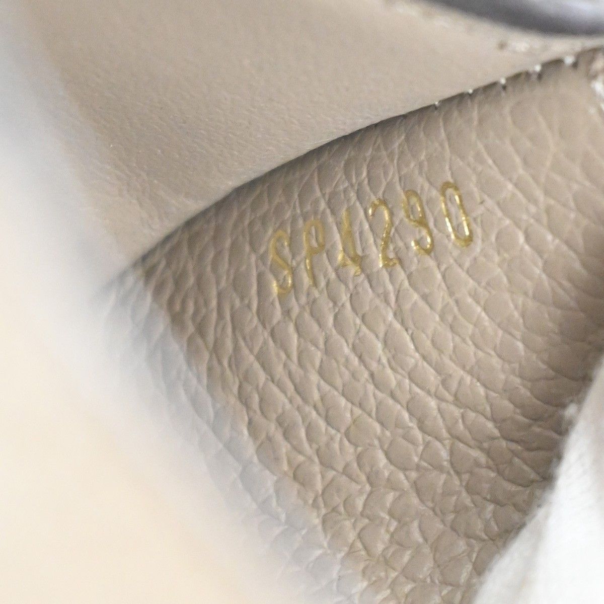 Louis Vuitton Louis Vuitton Zoe Wallet Monogram Empreinte Leather Size ONE SIZE - 8 Thumbnail