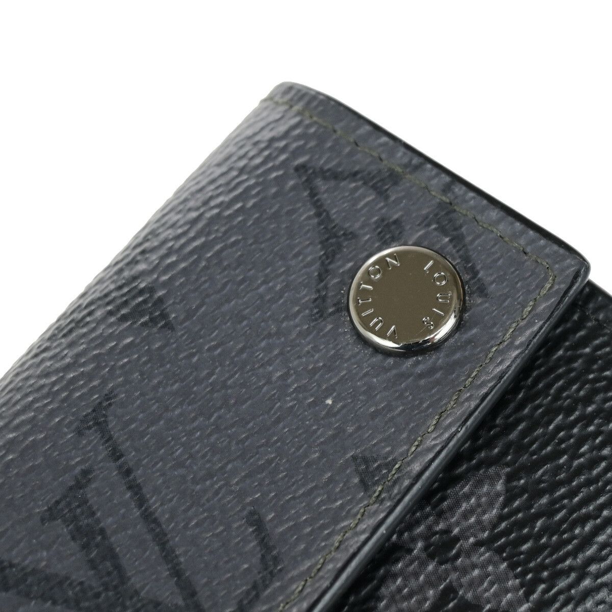 Louis Vuitton Louis Vuitton Discovery Wallet Reverse Monogram Eclipse Canvas Size ONE SIZE - 11 Thumbnail