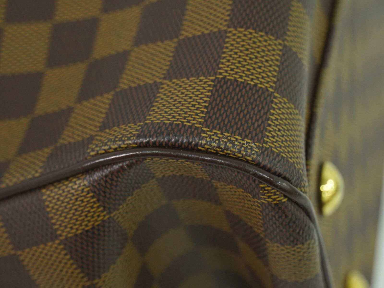 Louis Vuitton Louis Vuitton Trevi Handbag Damier Size ONE SIZE - 7 Thumbnail