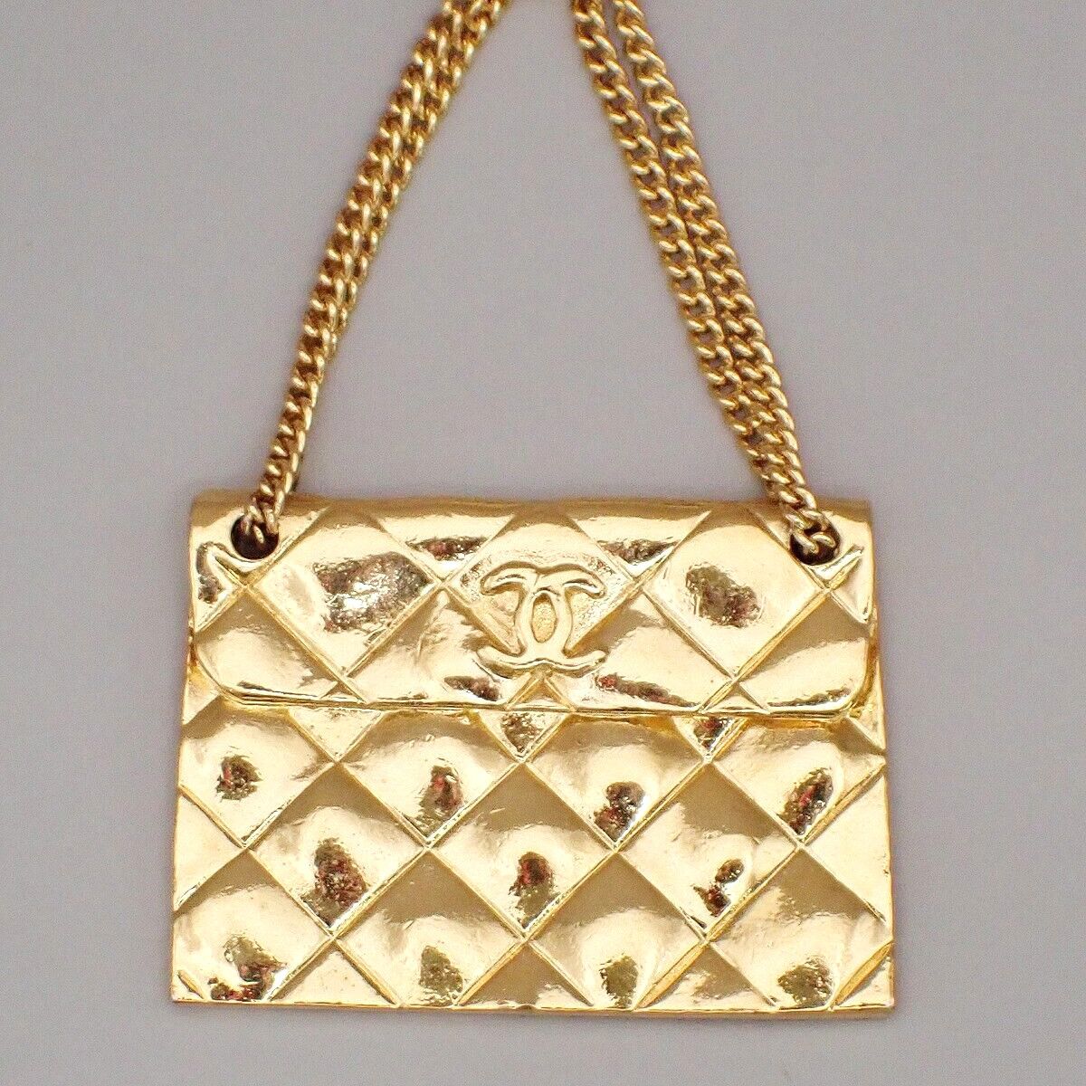 Chanel Chanel Vintage Medallion Flap Bag Brooch Metal Size ONE SIZE - 4 Thumbnail
