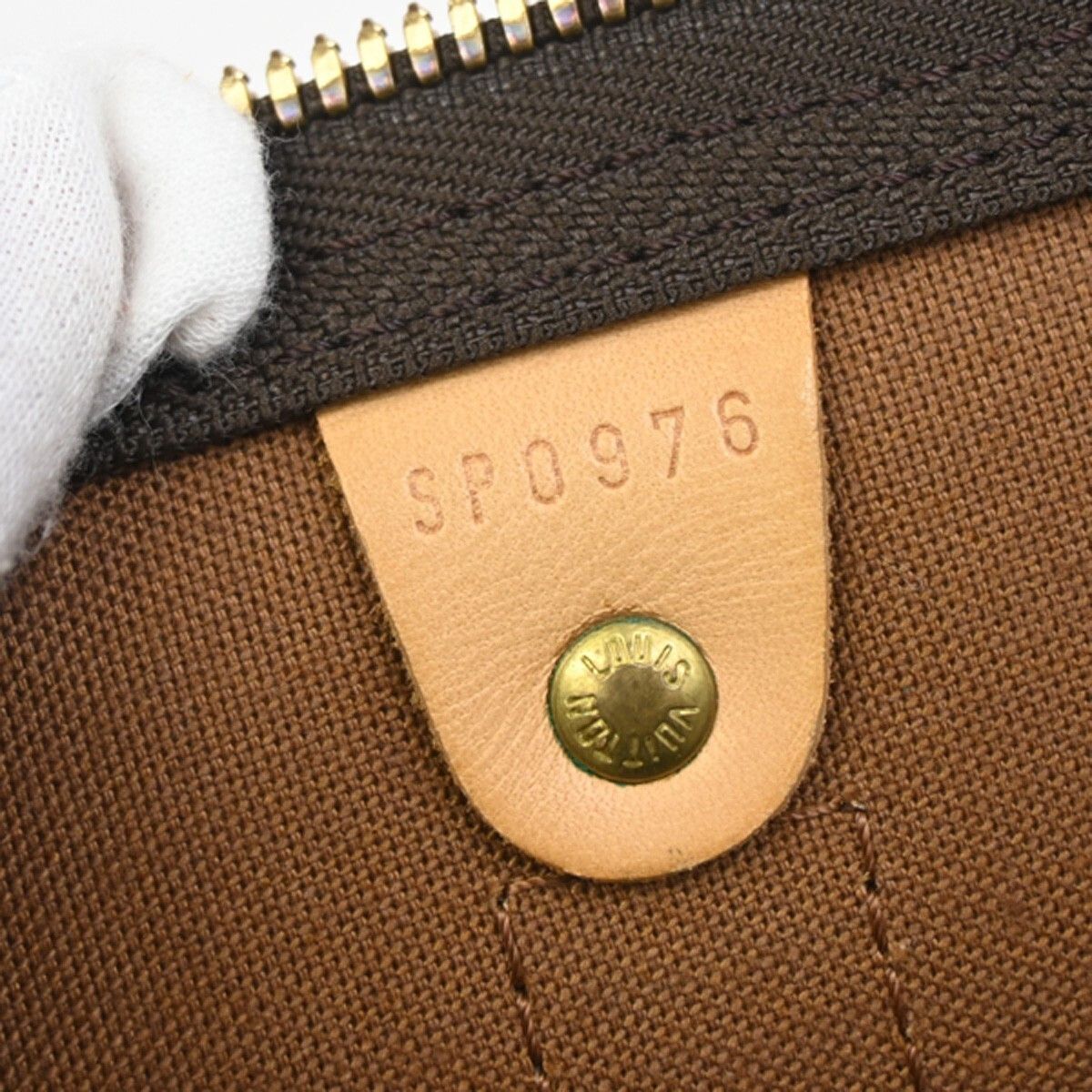 Louis Vuitton Louis Vuitton Keepall Bag Monogram Canvas Size ONE SIZE - 7 Thumbnail