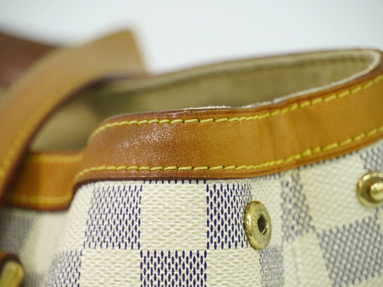 Louis Vuitton Louis Vuitton Hampstead Handbag Damier Size ONE SIZE - 13 Thumbnail