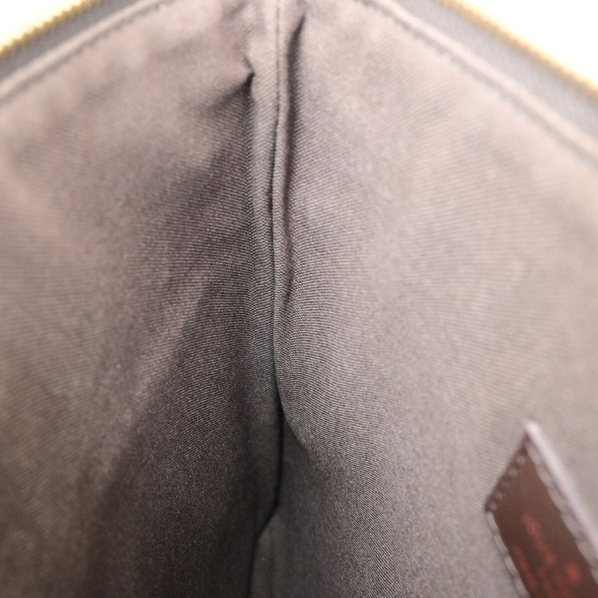 Louis Vuitton Louis Vuitton Pochette Melville Damier Size ONE SIZE - 15 Thumbnail