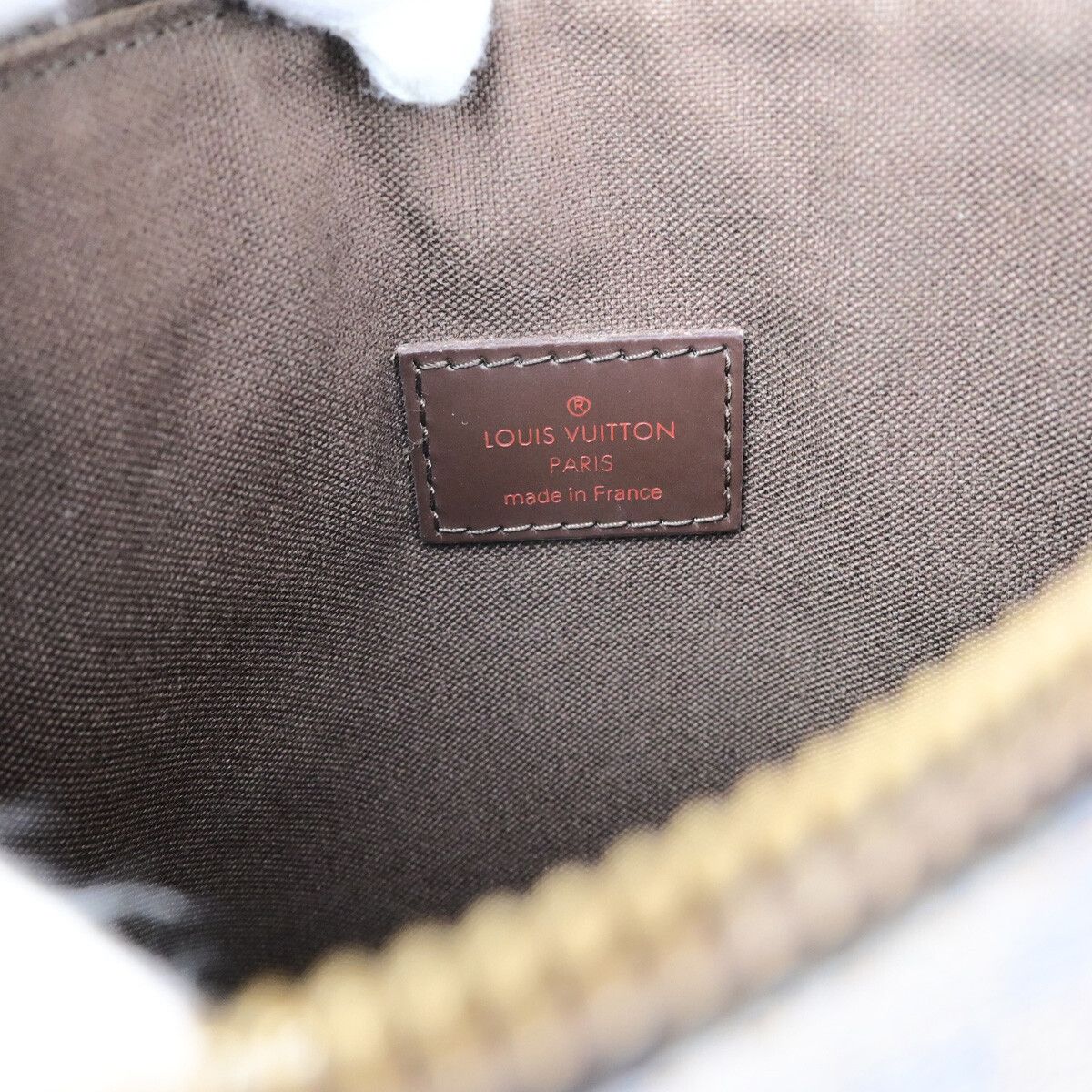Louis Vuitton Louis Vuitton Pochette Melville Damier Size ONE SIZE - 6 Thumbnail