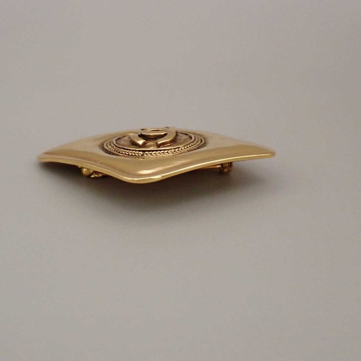 Chanel Chanel Vintage CC Diamond Brooch Metal Size ONE SIZE - 4 Thumbnail