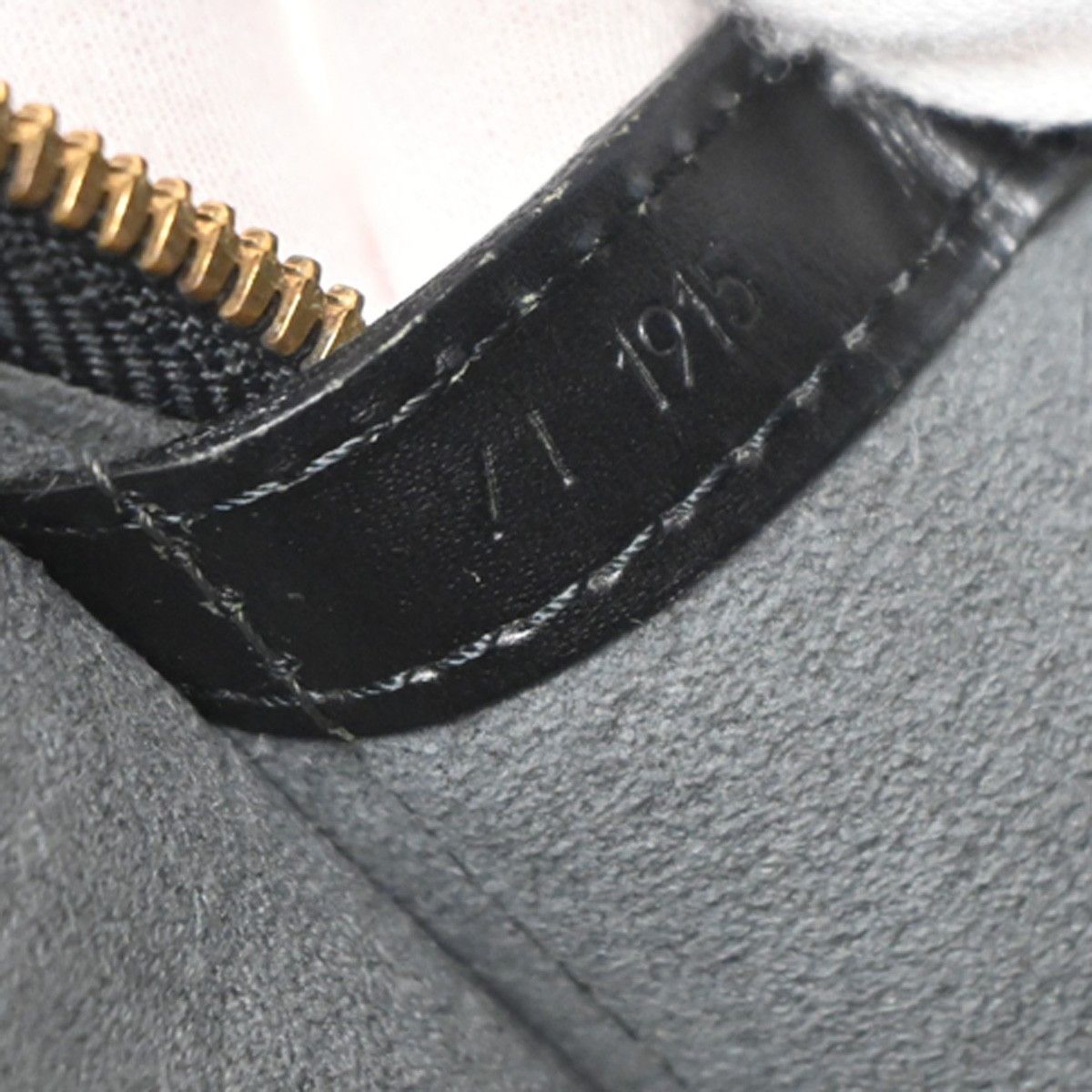 Louis Vuitton Louis Vuitton Lussac Handbag Epi Leather Size ONE SIZE - 7 Thumbnail